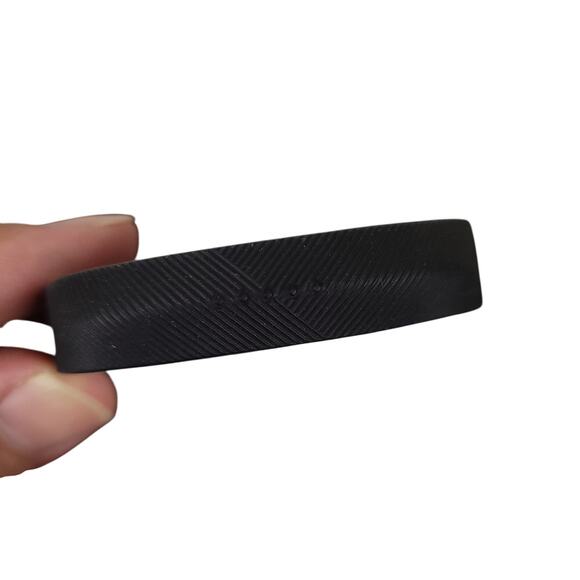 2 Fitbit Flex 2 Wristbands w/ USB Charger Black Open Box Tracker NOT INCLUDED - Picture 3 of 4